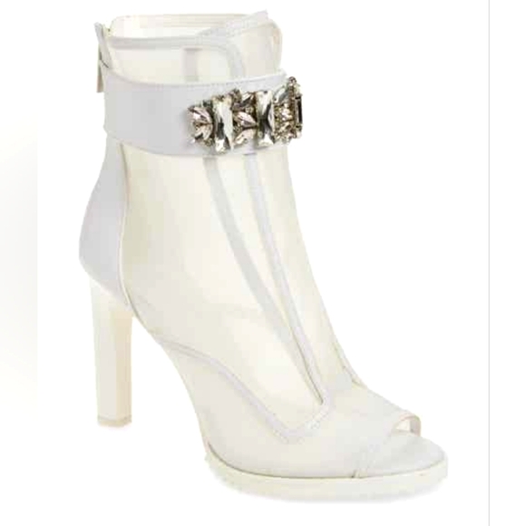 Karl Lagerfeld Shoes - Karl Lagerfeld Paris Women's White Blayze Lug Sole Peep Toe Bootie Size 7